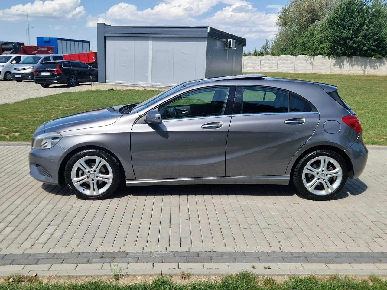 Mercedes A 180 - Zdjęcie 2