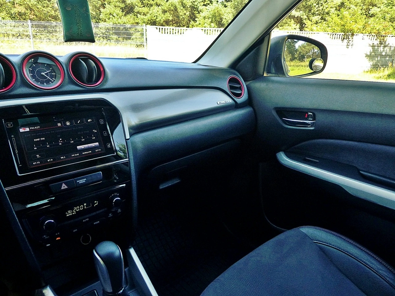 Suzuki Vitara - Zdjęcie 33
