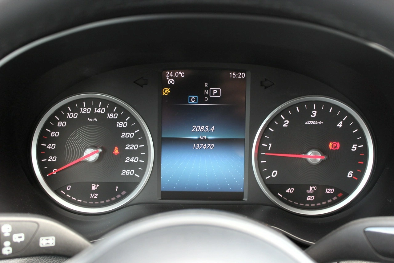 Mercedes C 200 - Zdjęcie 14