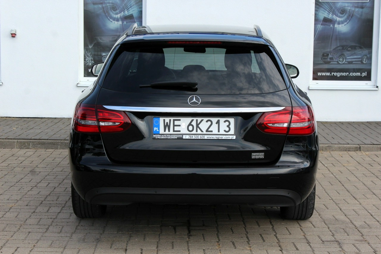 Mercedes C 200 - Zdjęcie 4