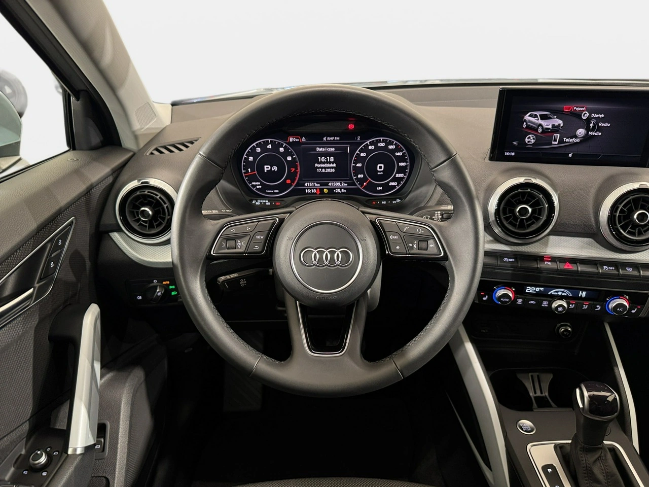 Audi Q2 - Zdjęcie 12