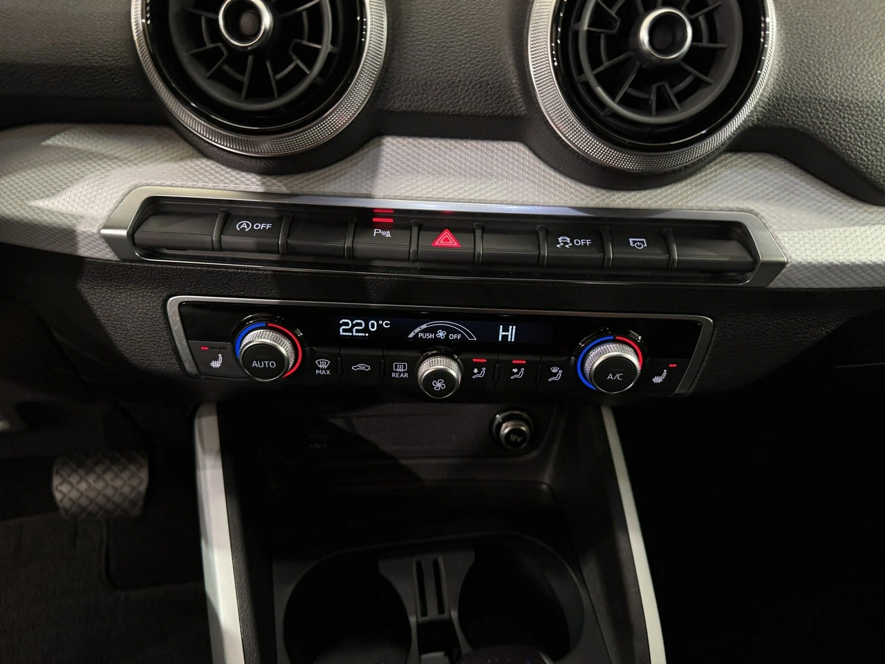 Audi Q2 - Zdjęcie 22