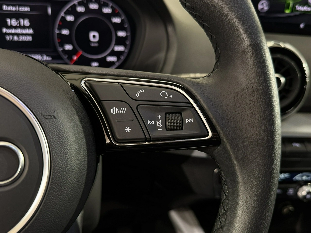 Audi Q2 - Zdjęcie 16