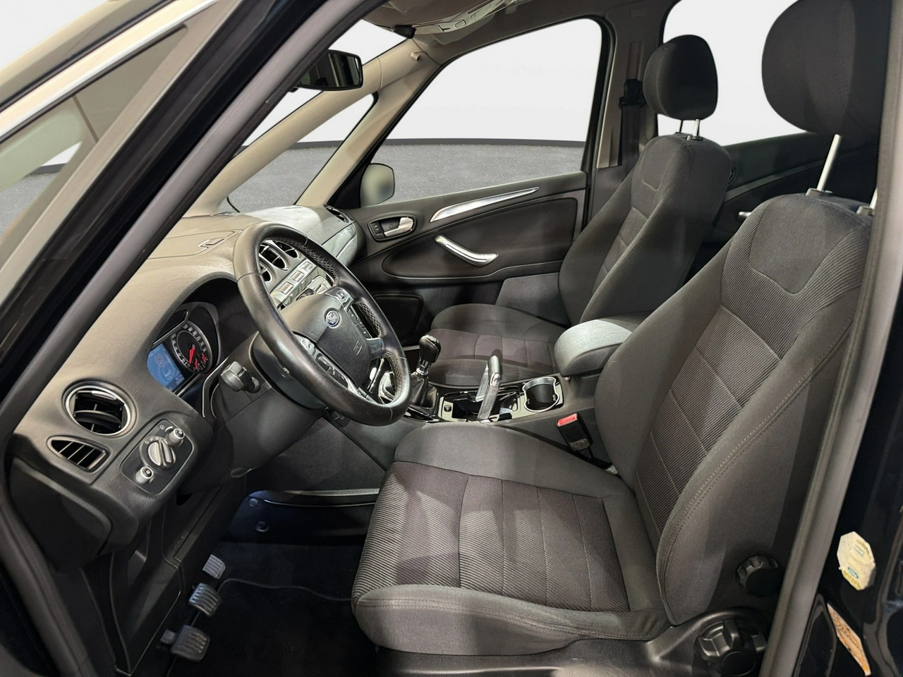 Ford S-Max - Zdjęcie 17