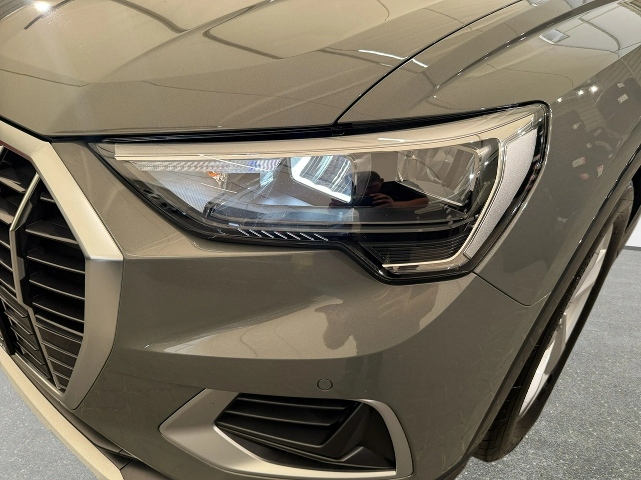 Audi Q3 - Zdjęcie 8