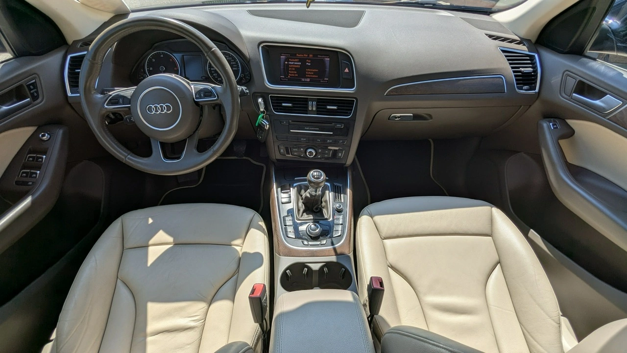 Audi Q5 - Zdjęcie 22