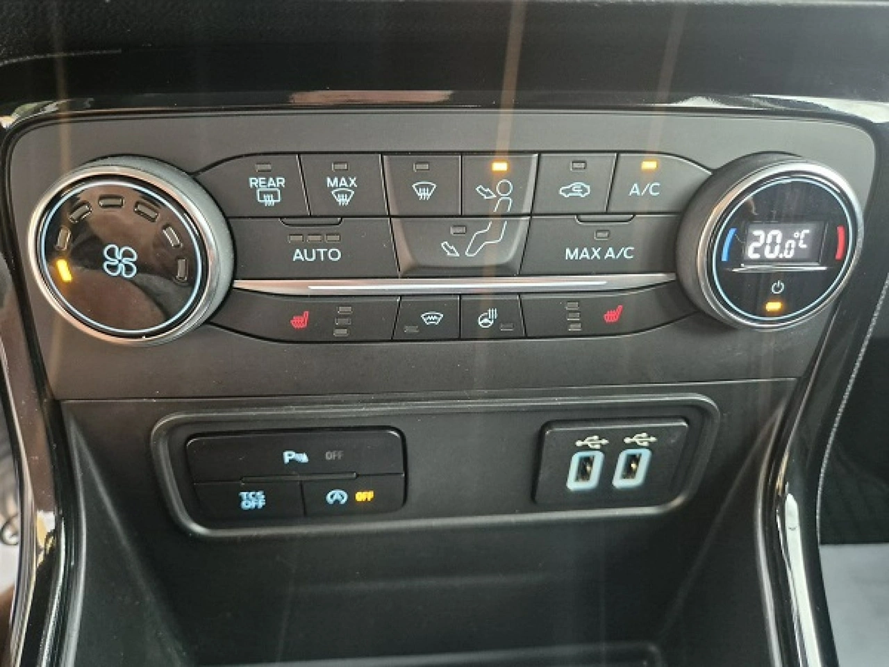 Ford EcoSport - Zdjęcie 36