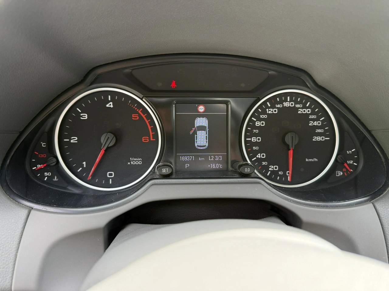 Audi Q5 - Zdjęcie 36