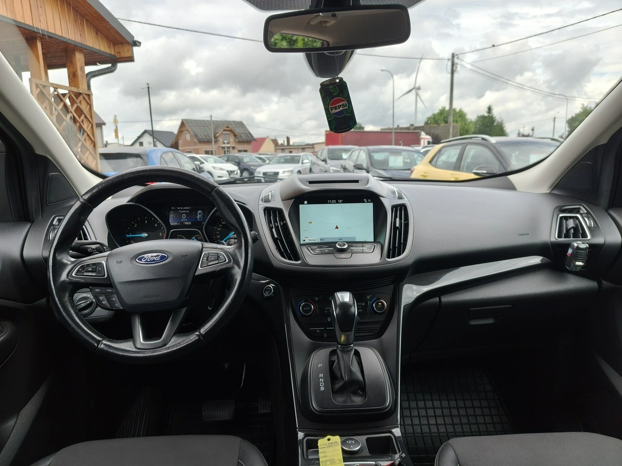 Ford Kuga - Zdjęcie 11