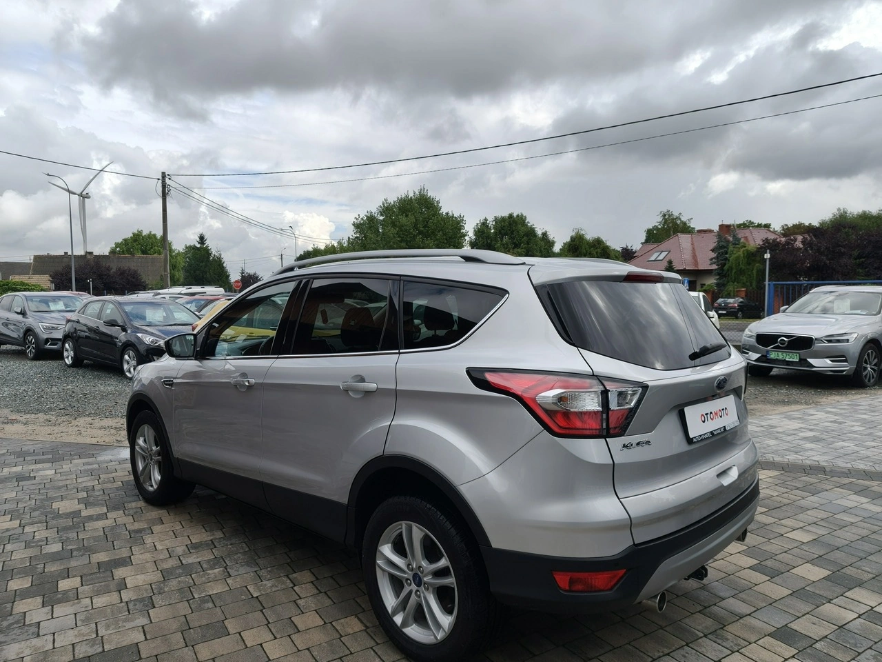 Ford Kuga - Zdjęcie 3