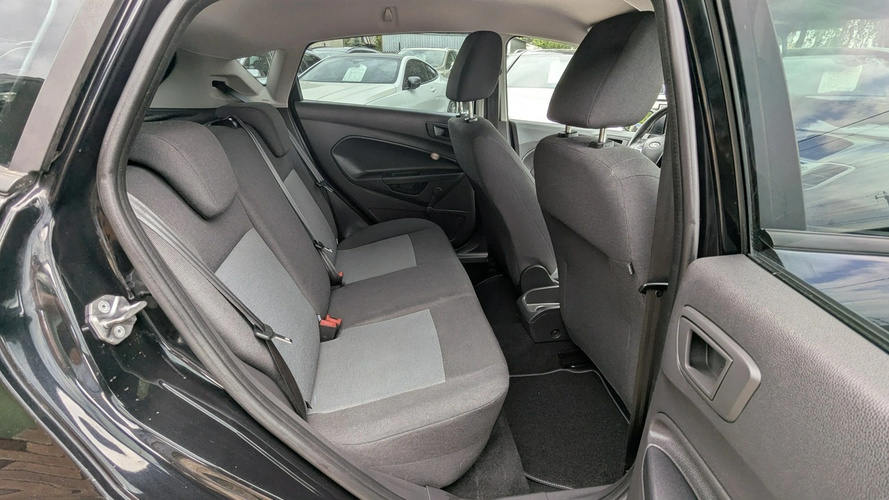 Ford Fiesta - Zdjęcie 18