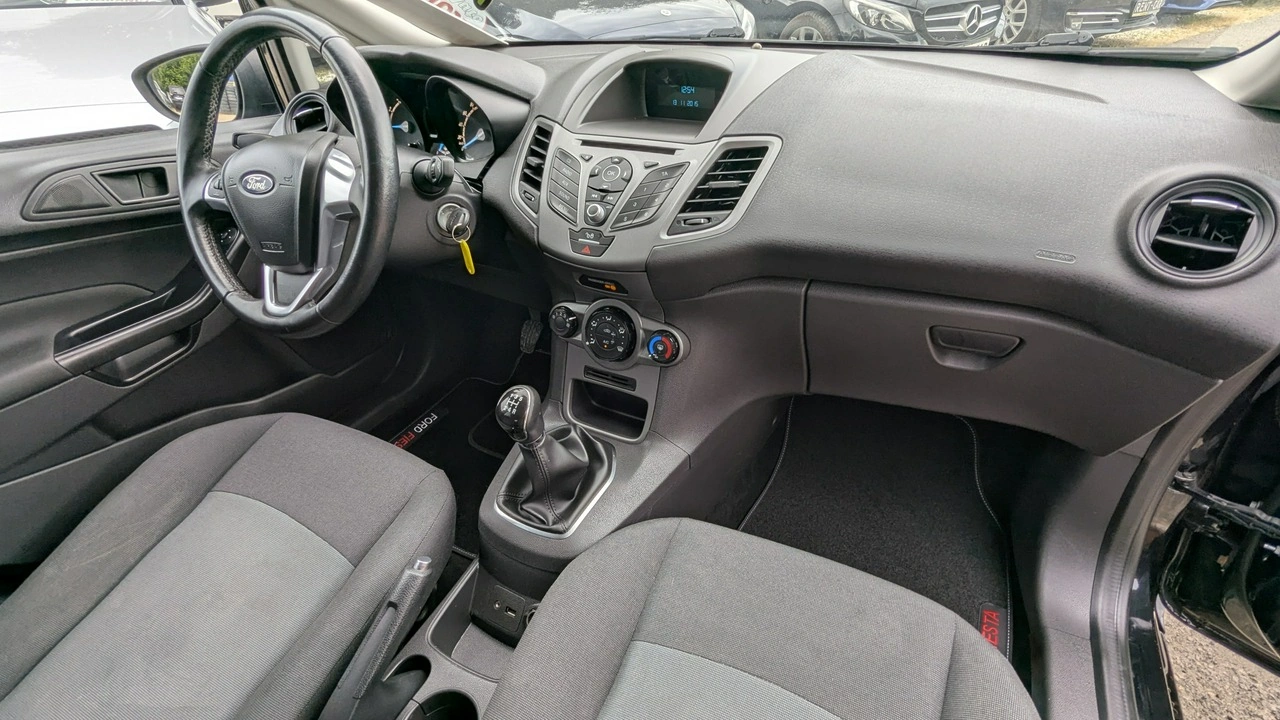 Ford Fiesta - Zdjęcie 20