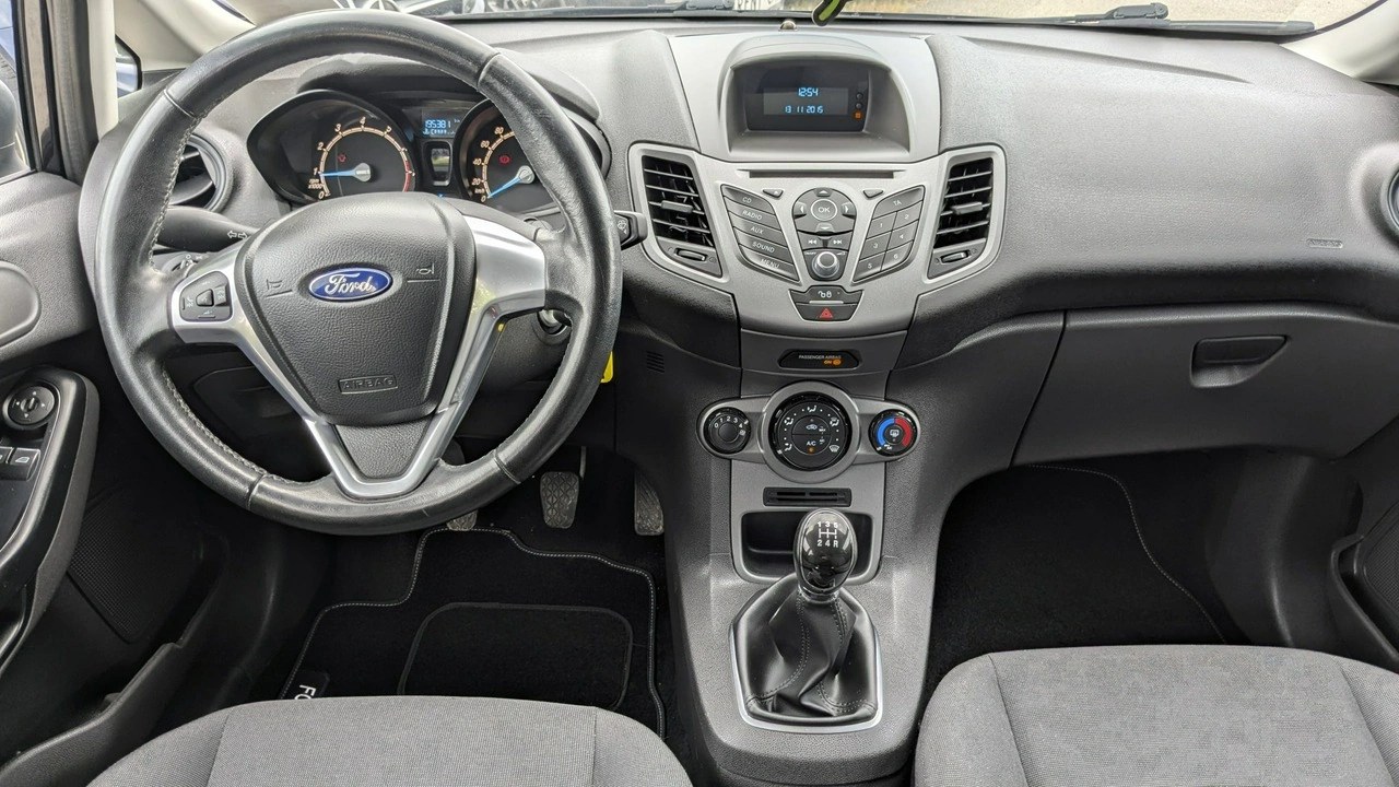 Ford Fiesta - Zdjęcie 22