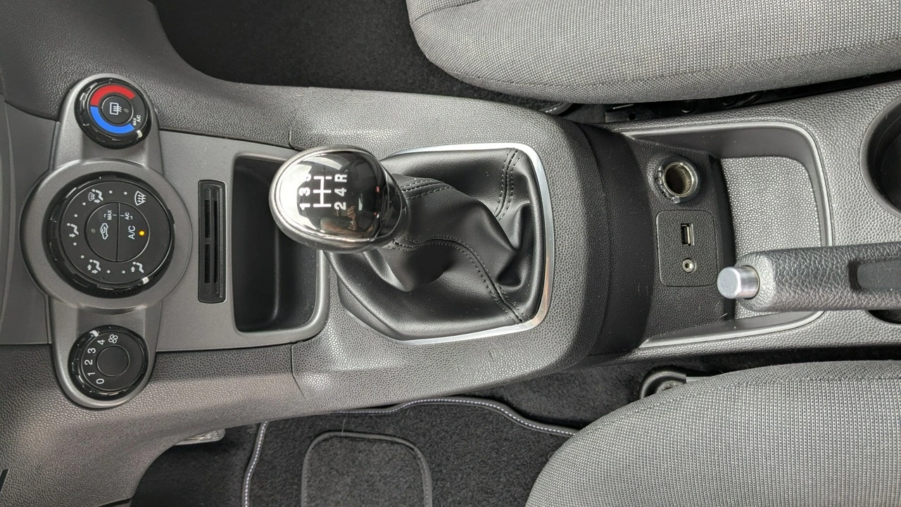 Ford Fiesta - Zdjęcie 30