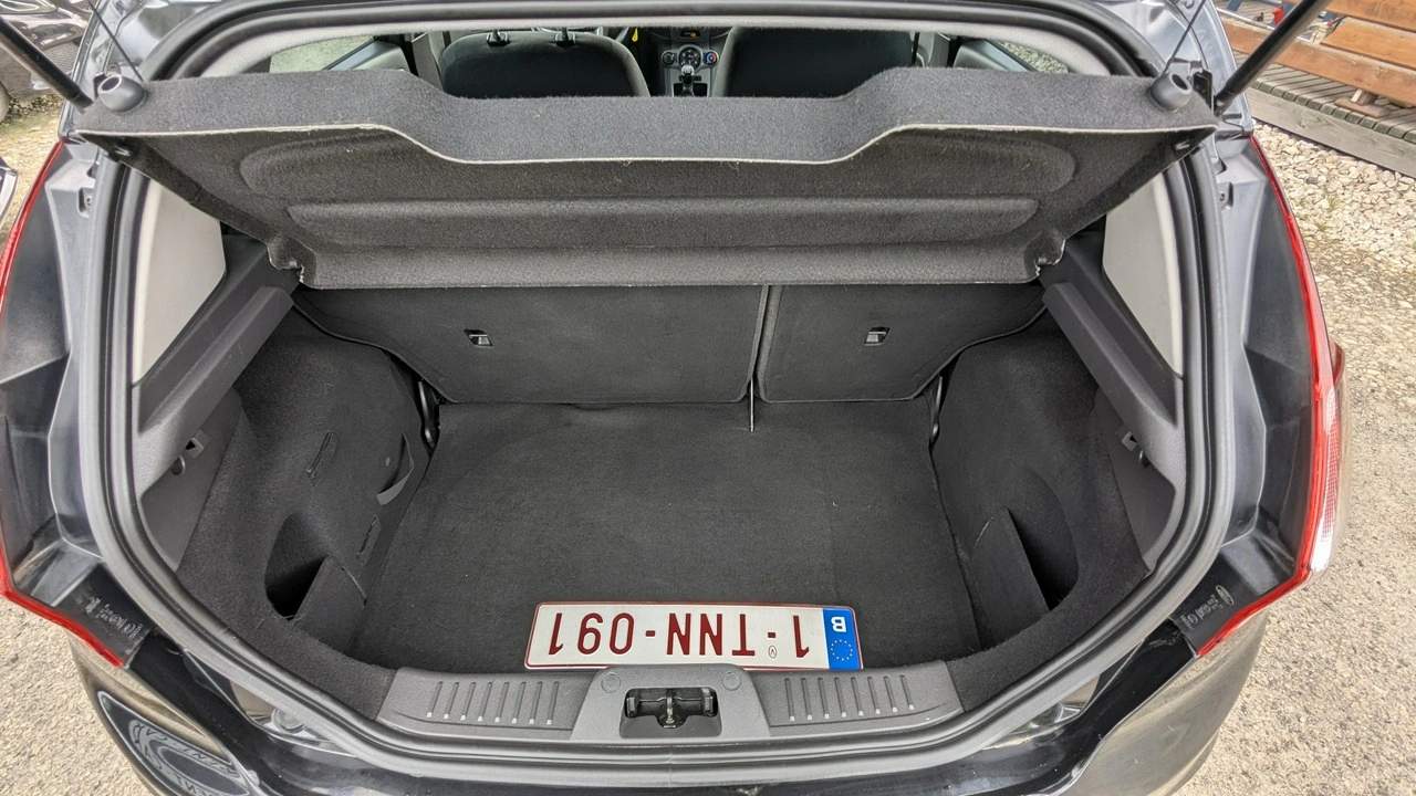 Ford Fiesta - Zdjęcie 33