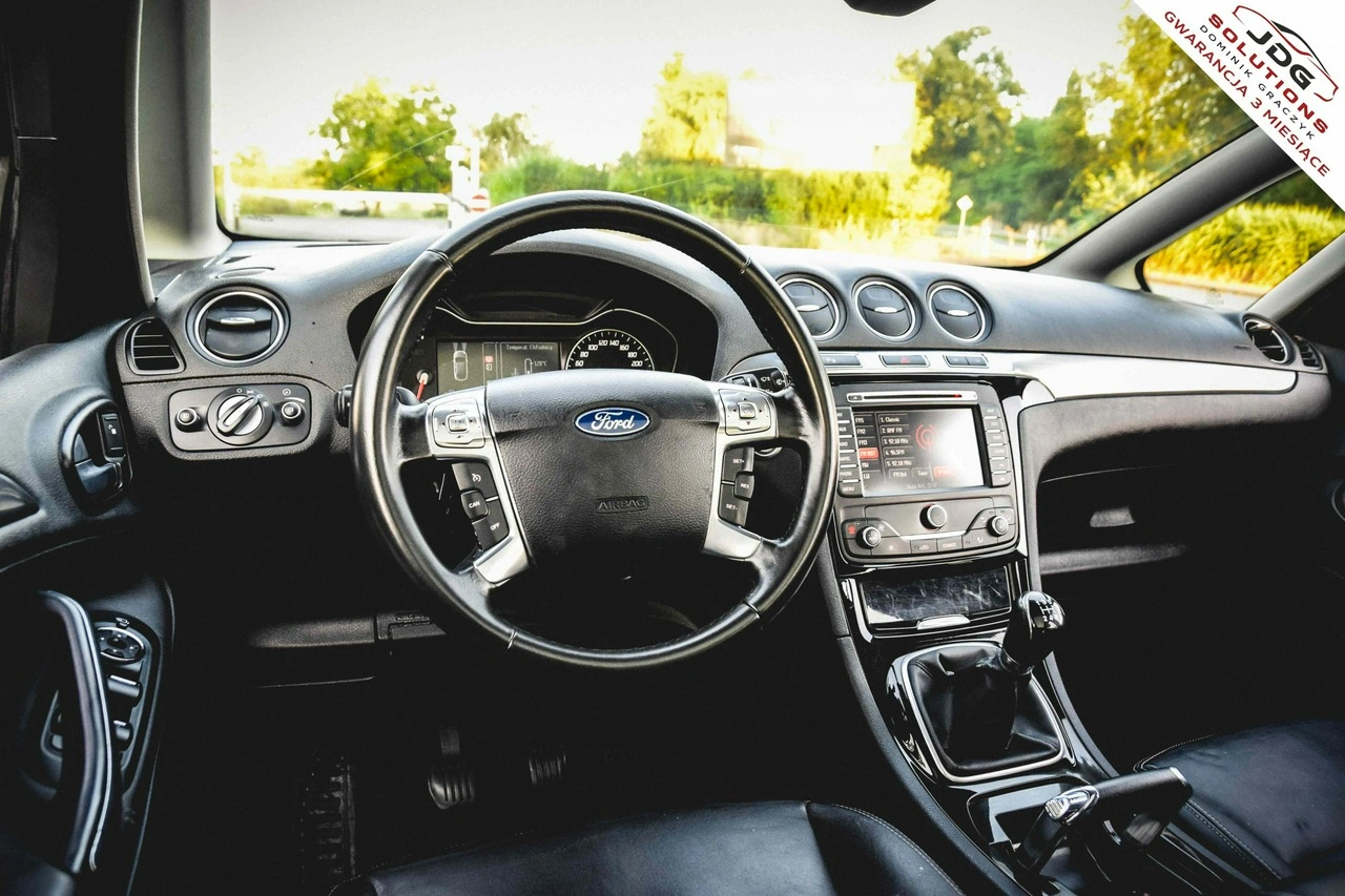 Ford S-Max - Zdjęcie 15