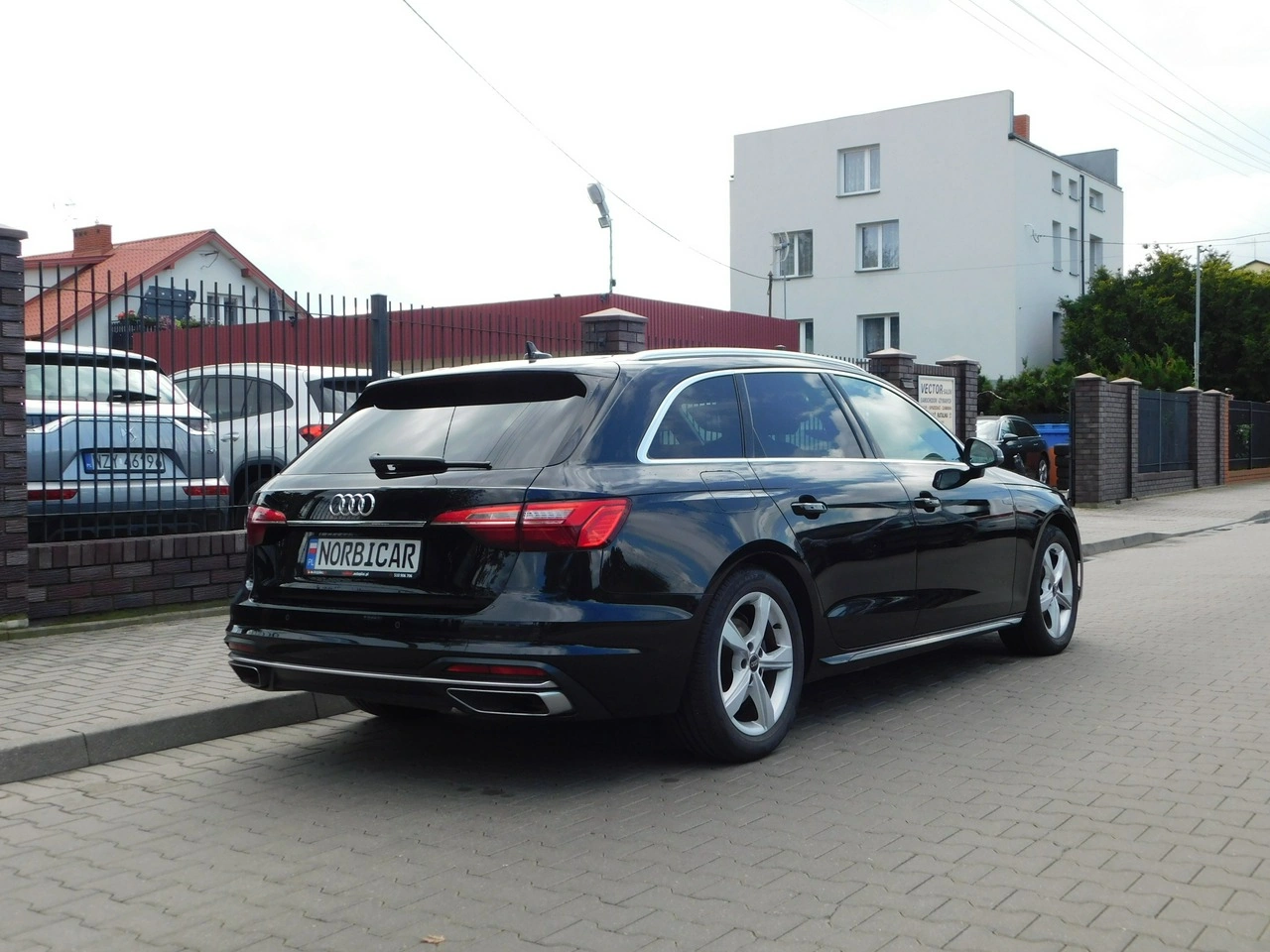 Audi A4 - Zdjęcie 4