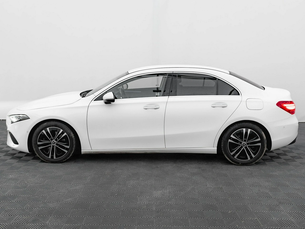 Mercedes A 200 - Zdjęcie 8