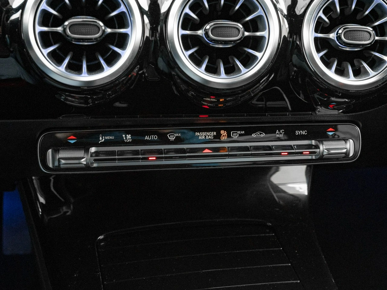 Mercedes A 200 - Zdjęcie 14