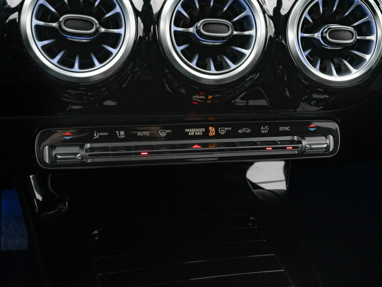 Mercedes A 200 - Zdjęcie 13