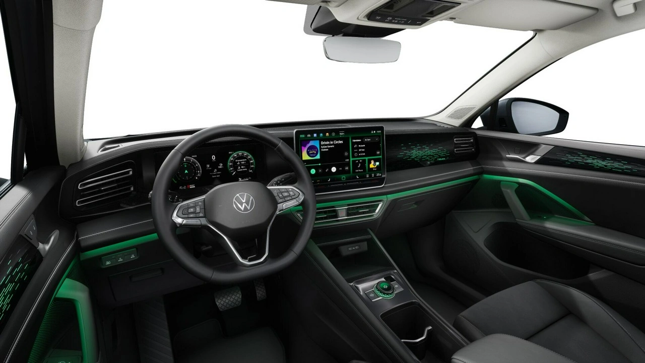 Volkswagen Tiguan - Zdjęcie 8