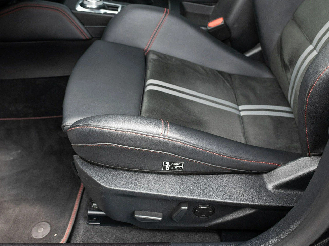 Ford Focus - Zdjęcie 9