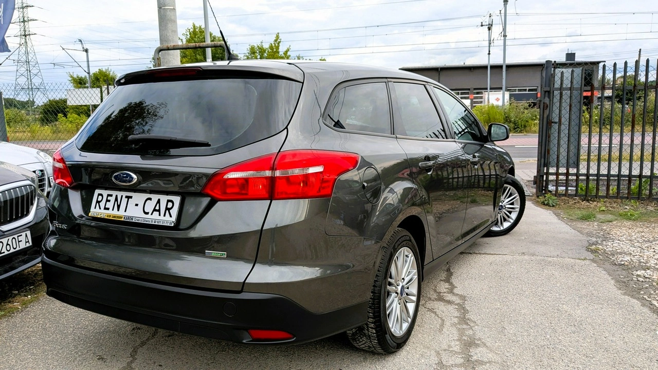Ford Focus - Zdjęcie 9