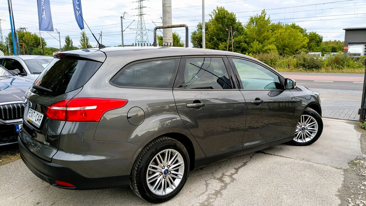 Ford Focus - Zdjęcie 10
