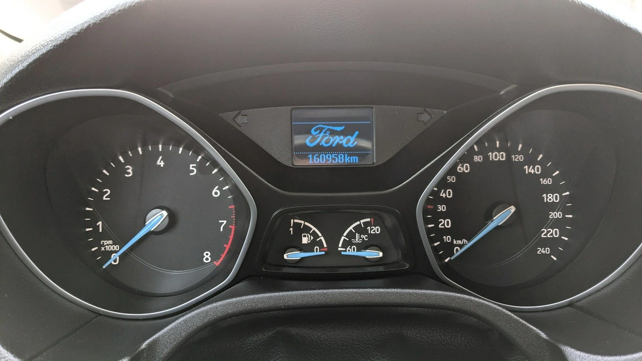 Ford Focus - Zdjęcie 20