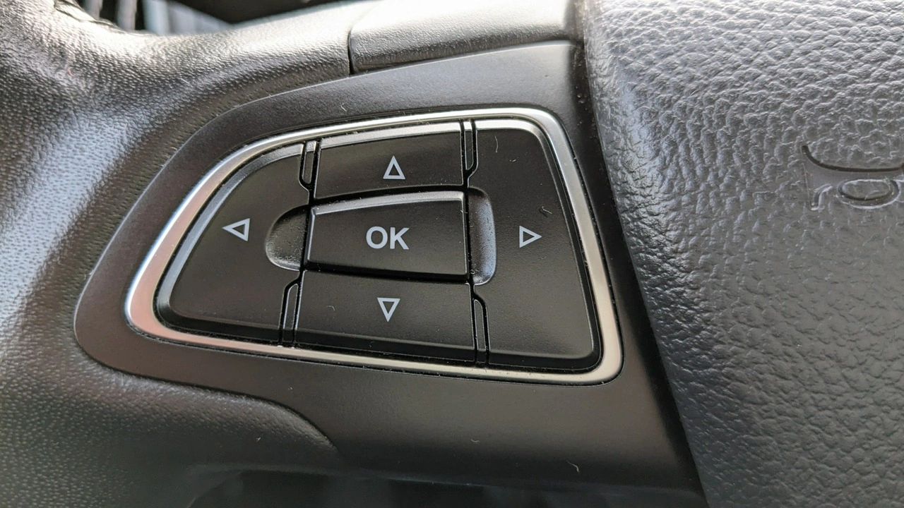 Ford Focus - Zdjęcie 29