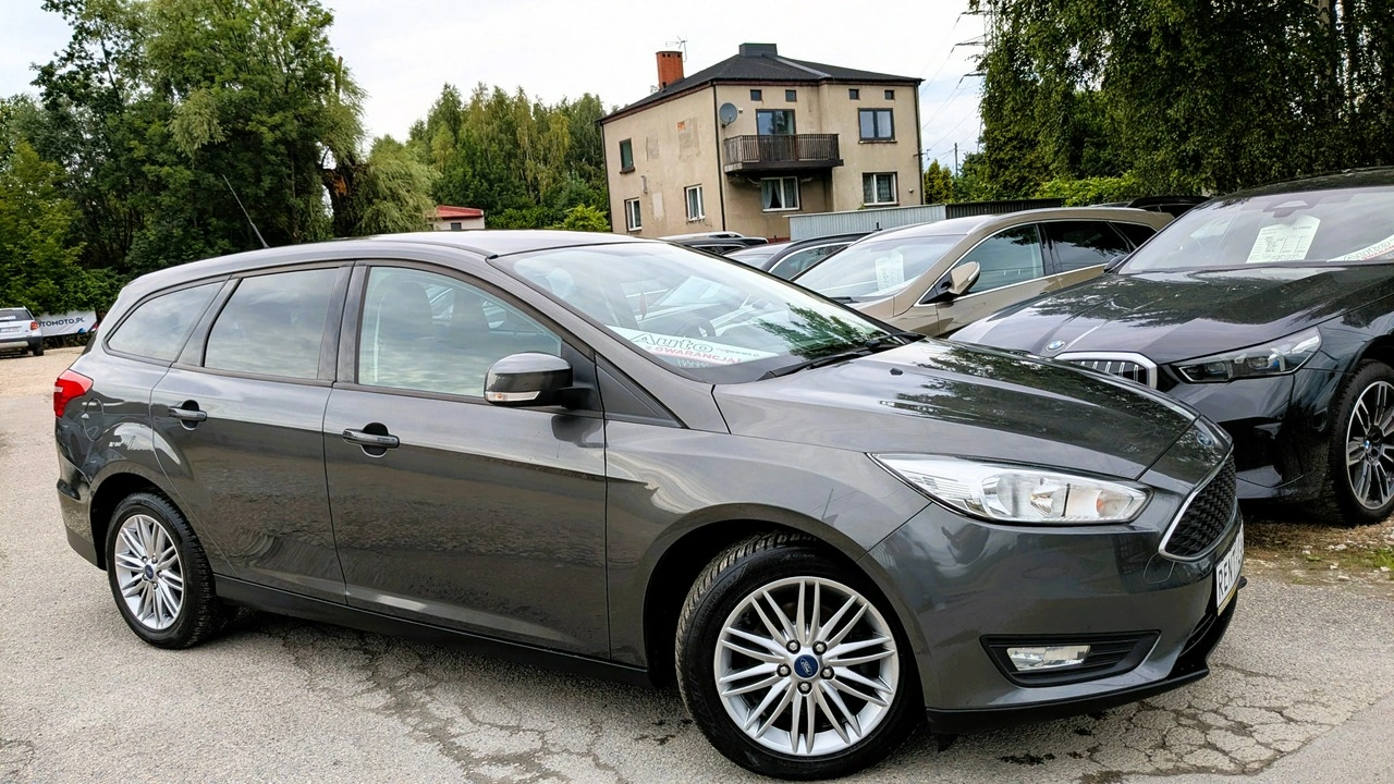 Ford Focus - Zdjęcie 4