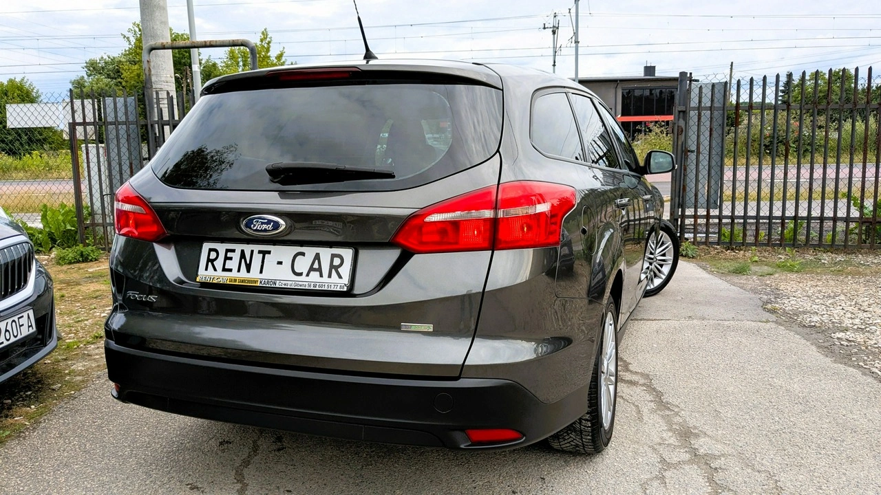 Ford Focus - Zdjęcie 8