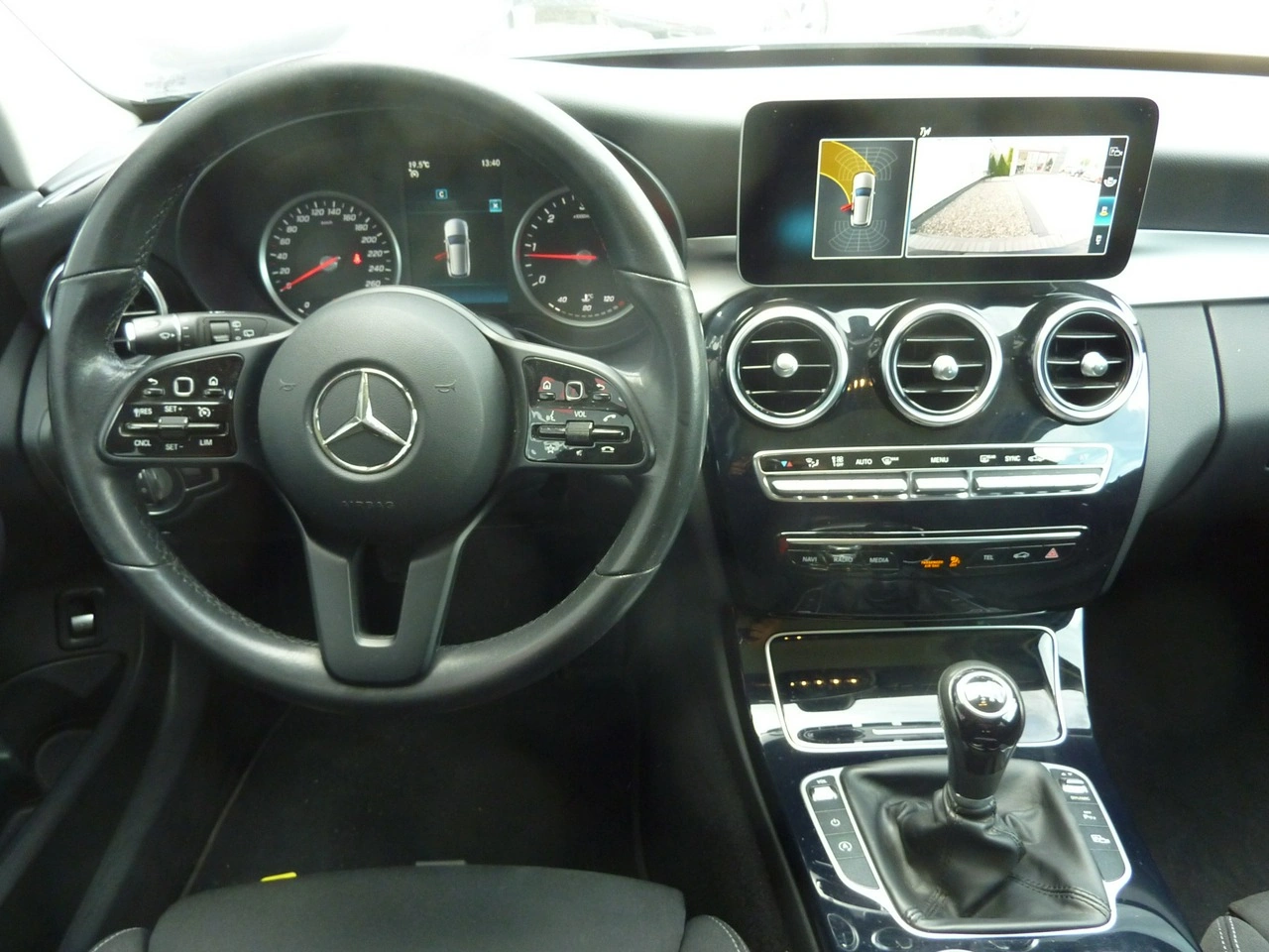 Mercedes C 200 - Zdjęcie 17