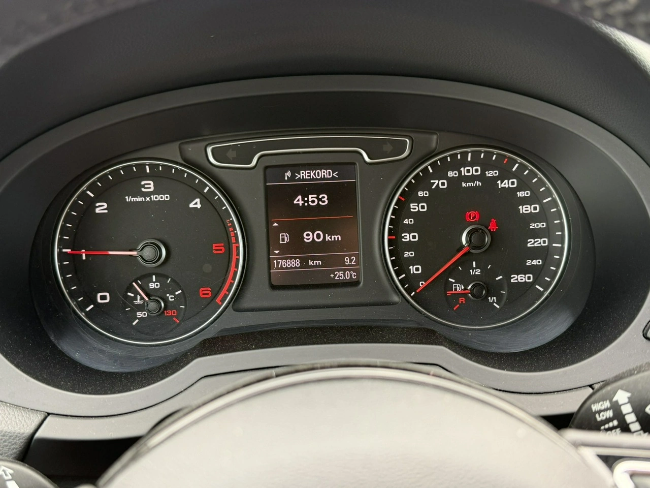 Audi Q3 - Zdjęcie 15