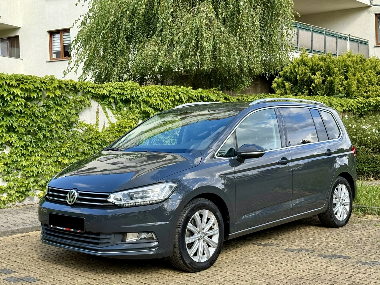 Volkswagen Touran - Zdjęcie 38