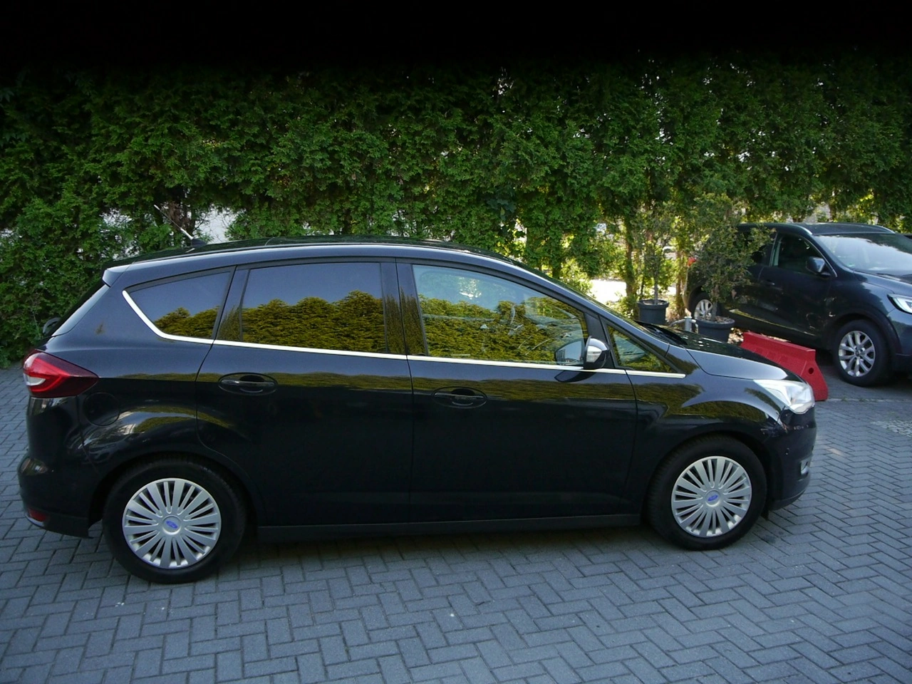 Ford C-MAX - Zdjęcie 10