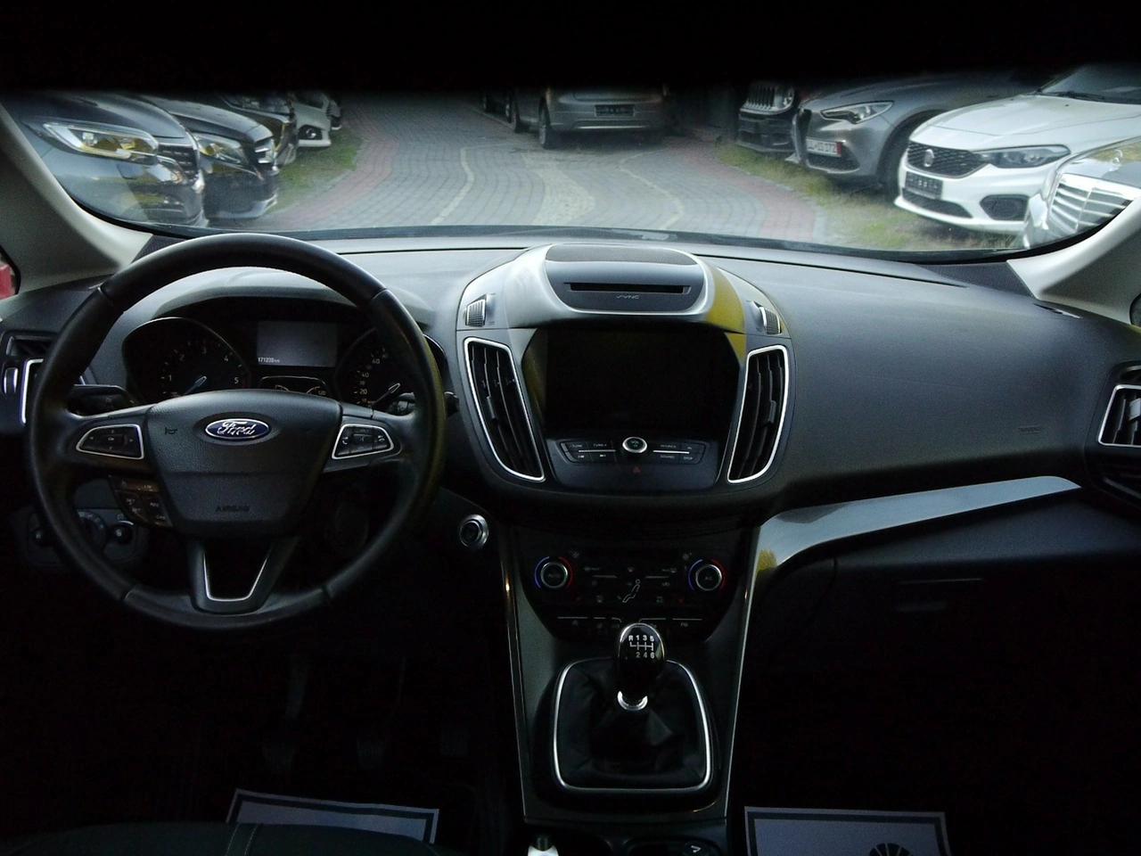 Ford C-MAX - Zdjęcie 23