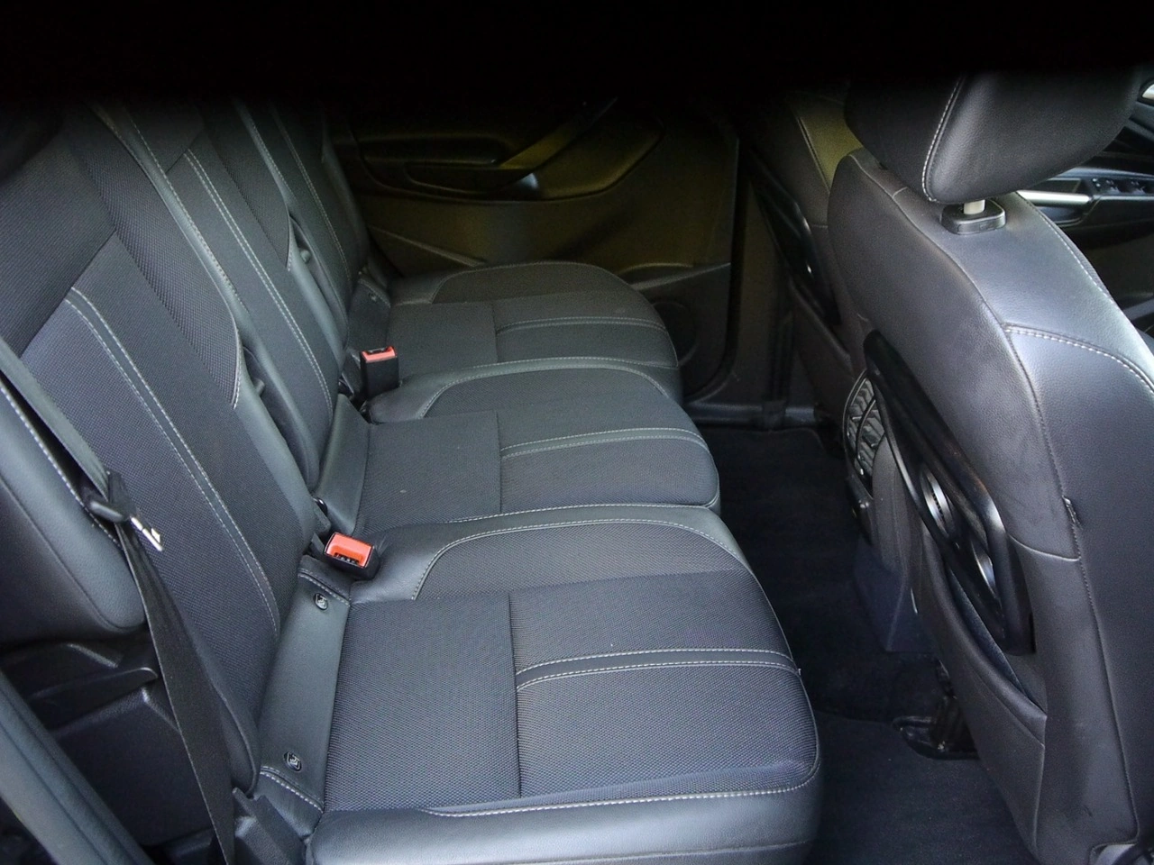Ford C-MAX - Zdjęcie 34