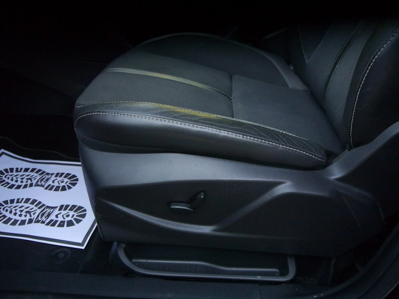 Ford C-MAX - Zdjęcie 37