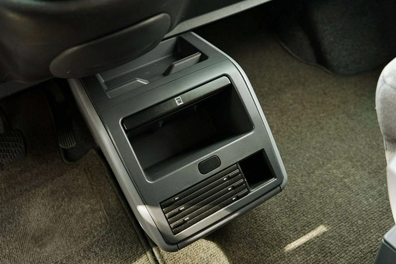 Mercedes V 220 - Zdjęcie 20