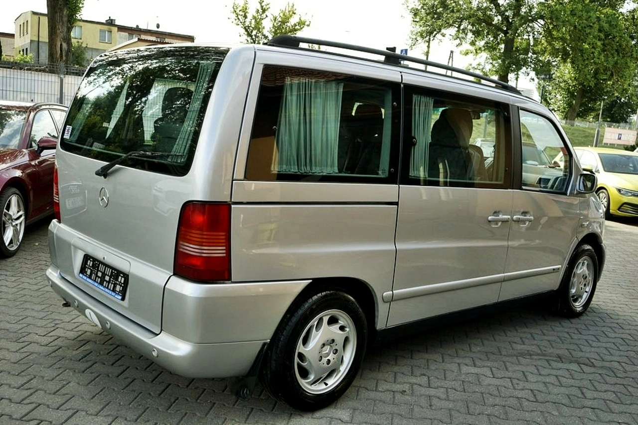 Mercedes V 220 - Zdjęcie 6