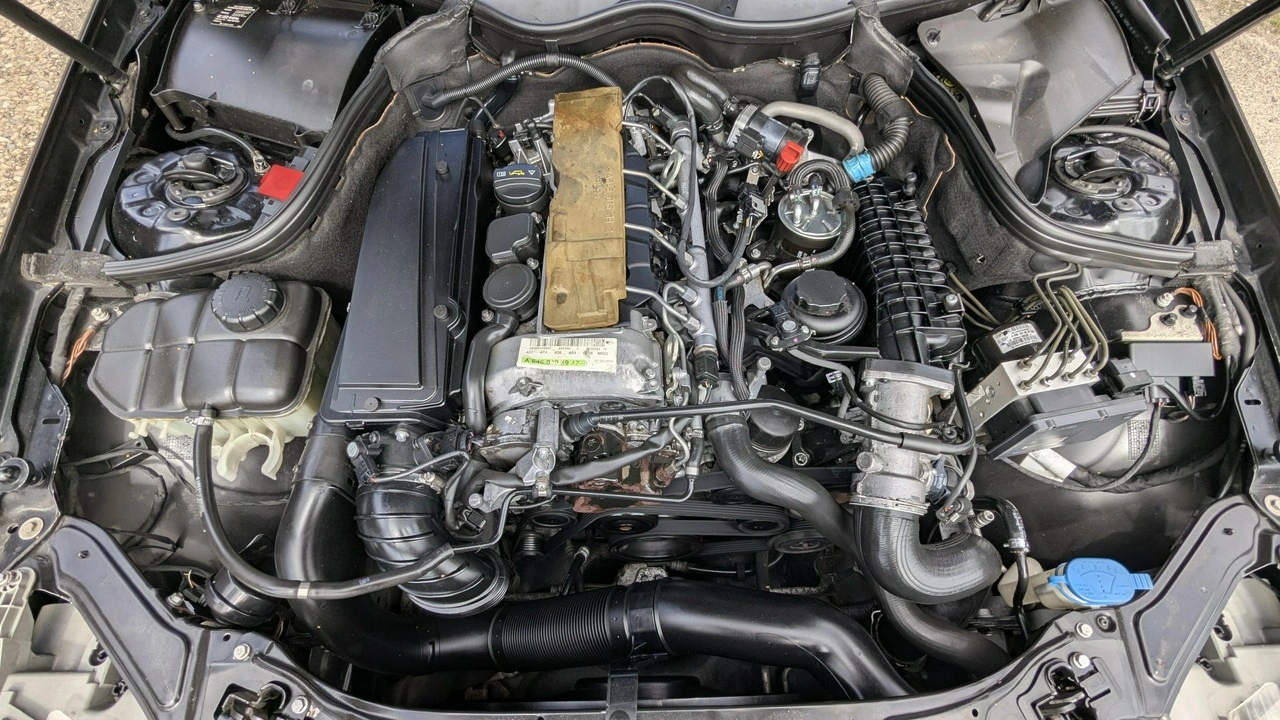 Mercedes CLK 220 - Zdjęcie 39