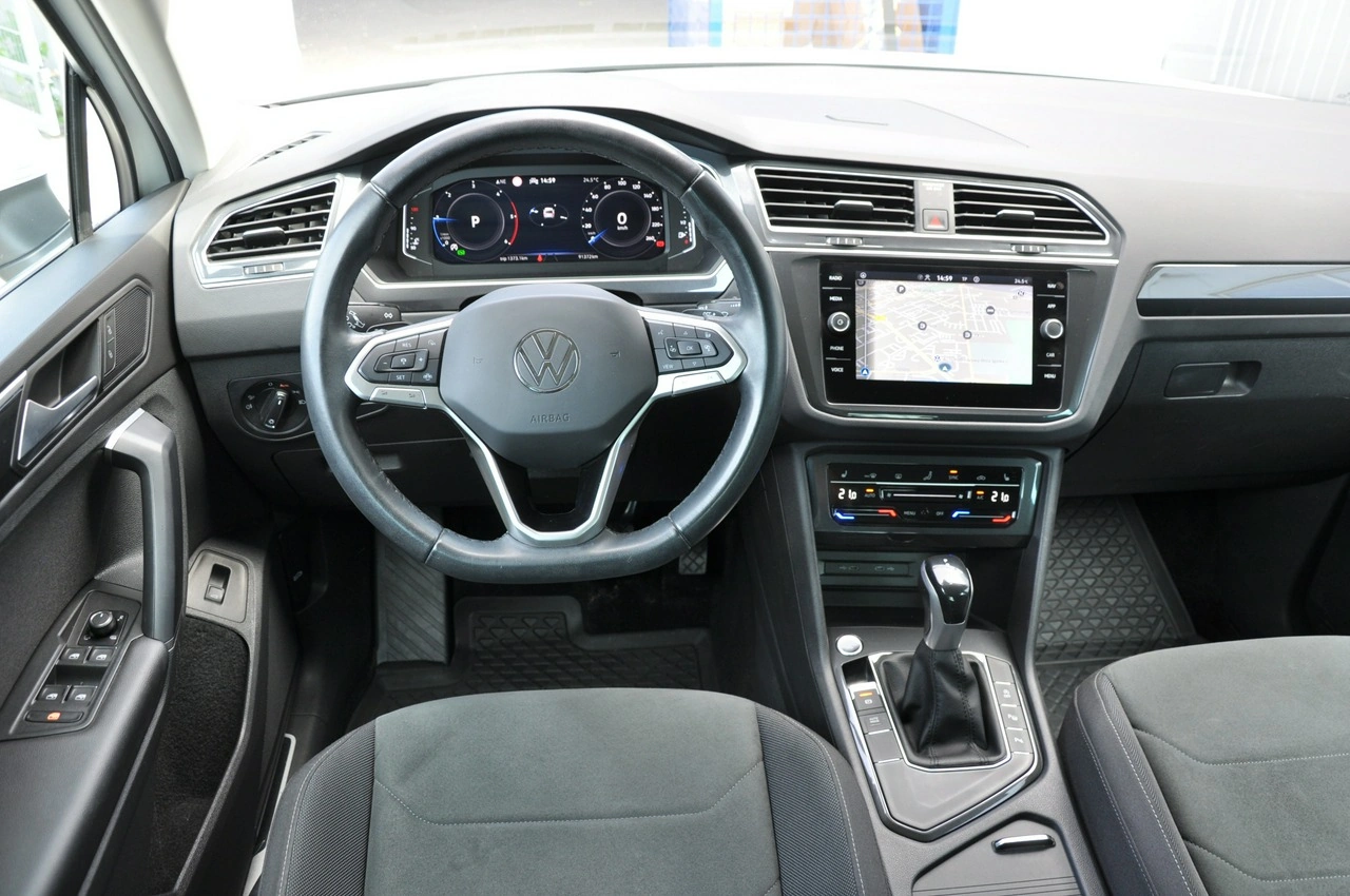 Volkswagen Tiguan - Zdjęcie 11
