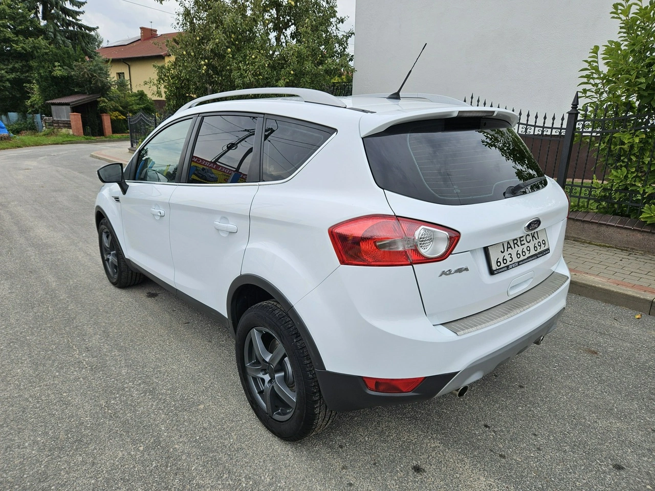 Ford Kuga - Zdjęcie 5