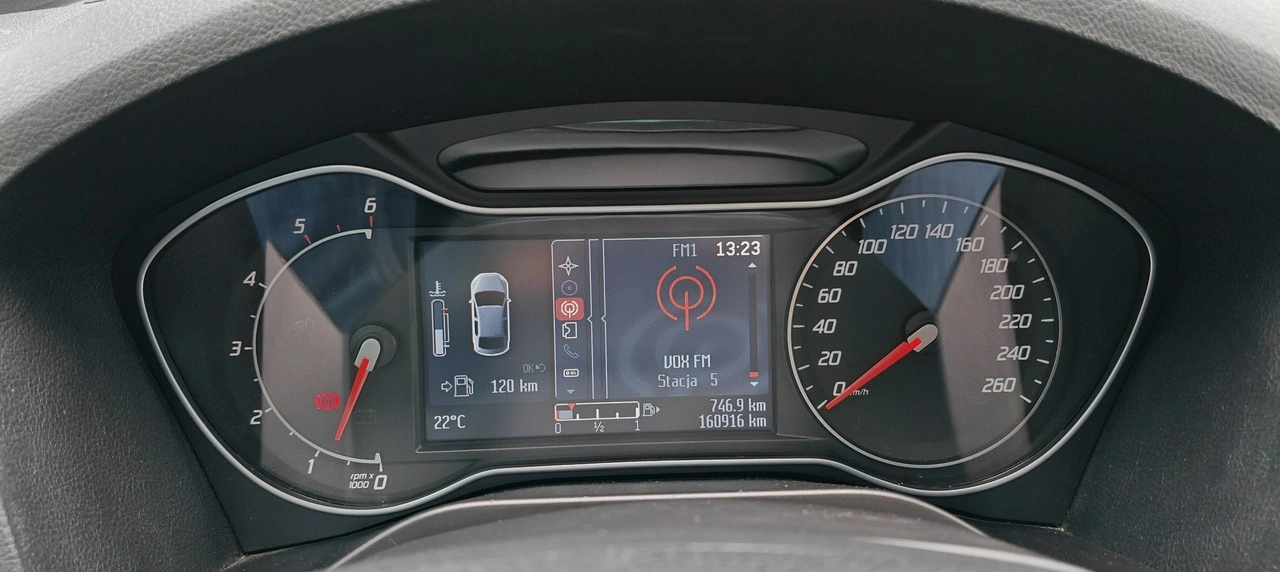 Ford S-Max - Zdjęcie 10