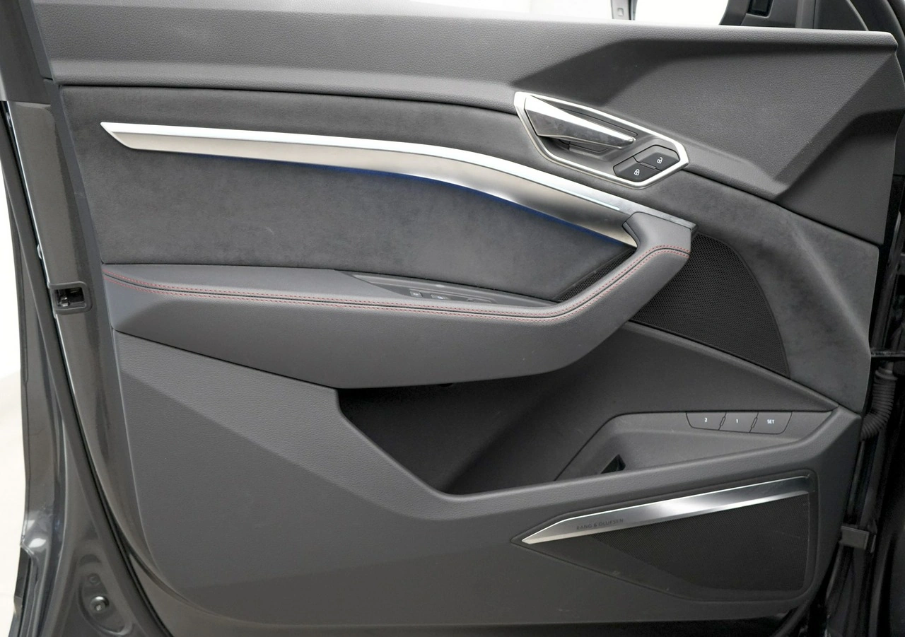 Audi Q8 e-tron - Zdjęcie 12