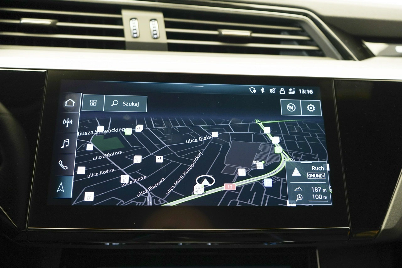 Audi Q8 e-tron - Zdjęcie 27