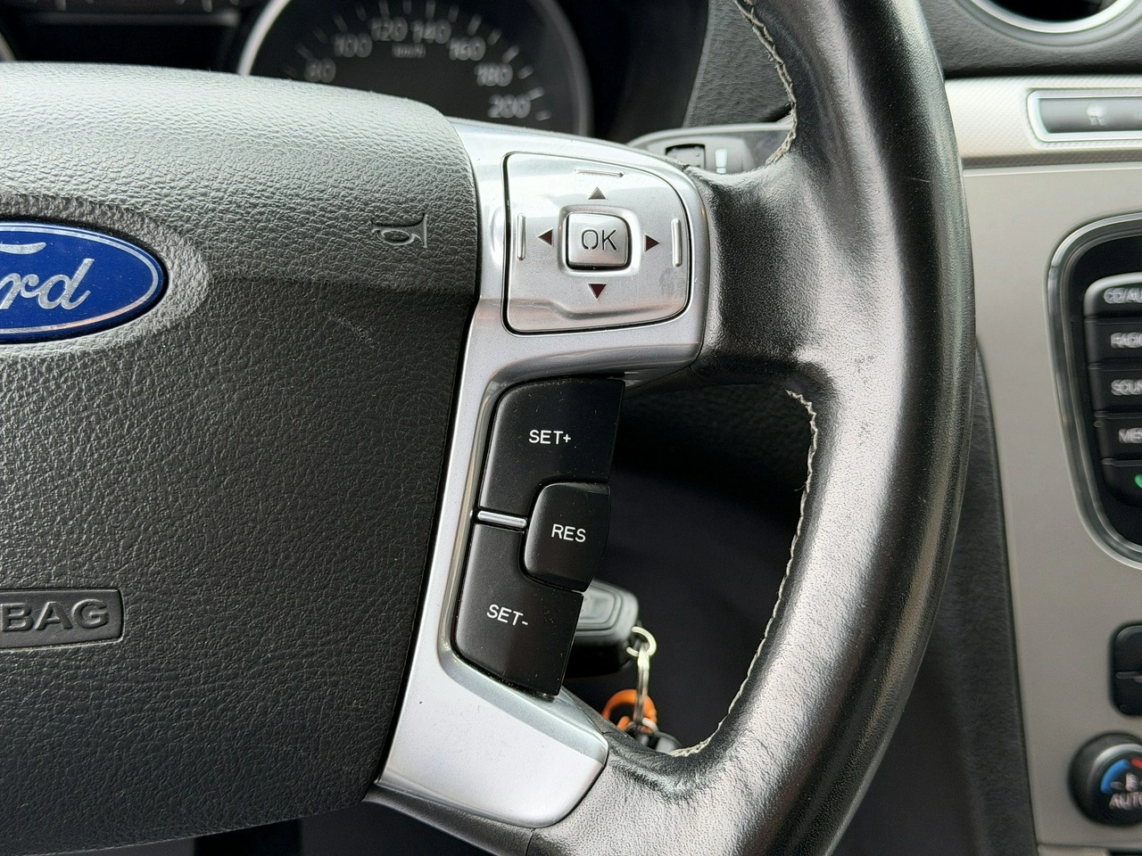 Ford Galaxy - Zdjęcie 16