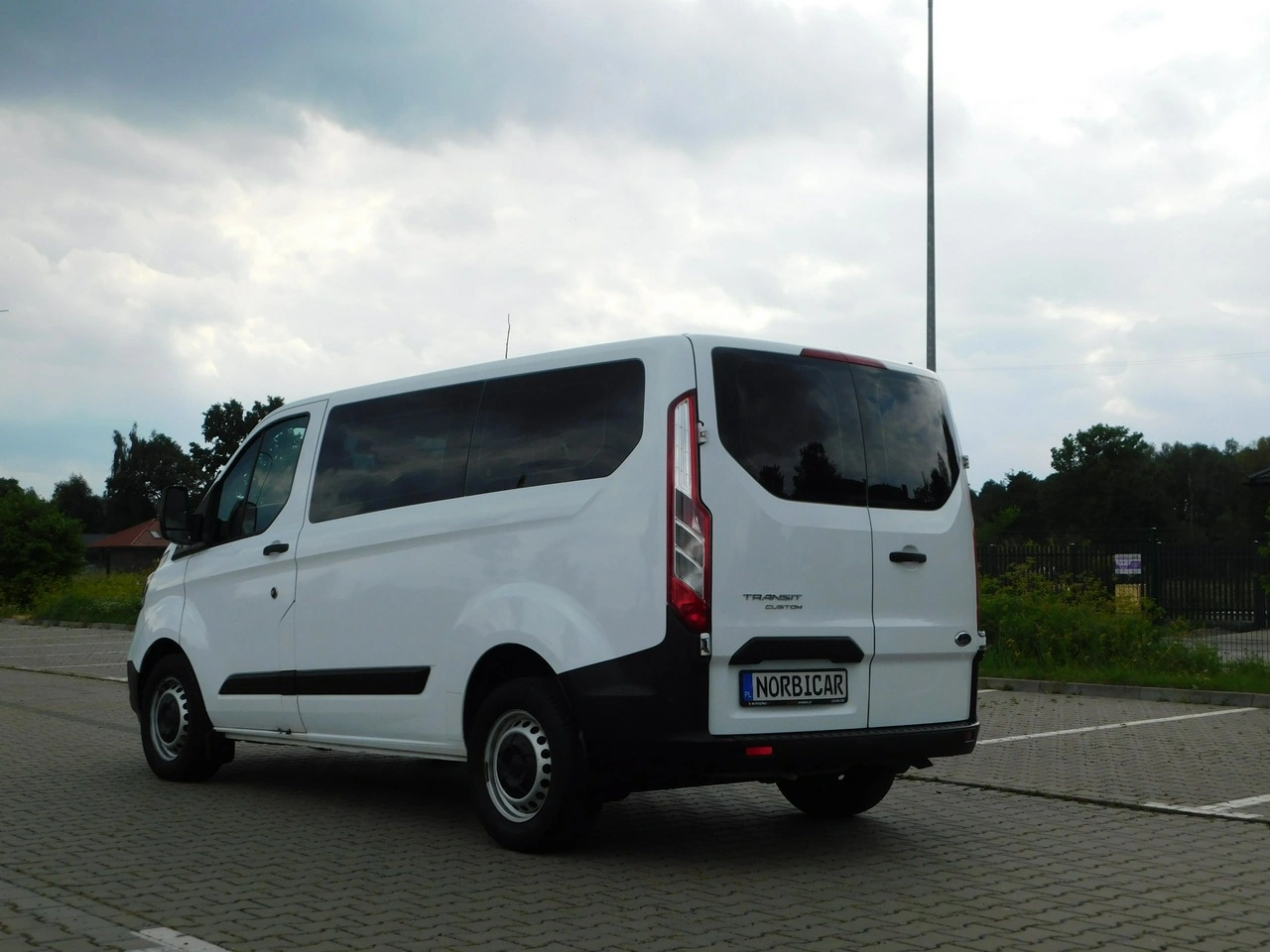Ford Transit Custom - Zdjęcie 12