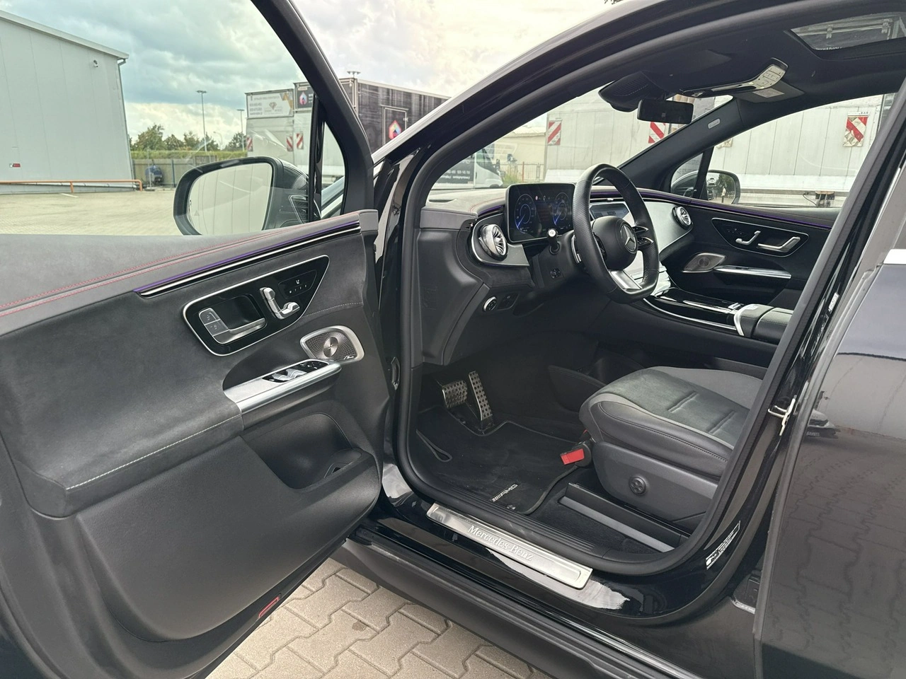 Mercedes EQE - Zdjęcie 9
